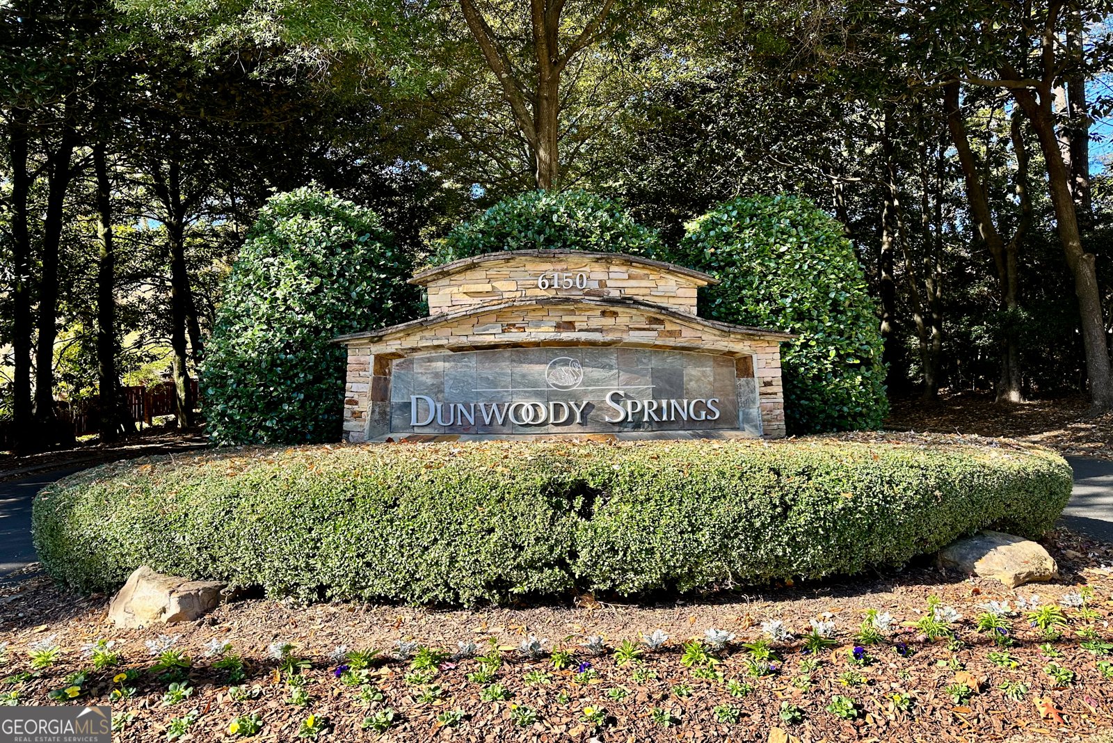 54 Basswood Circle Sandy Springs - 17