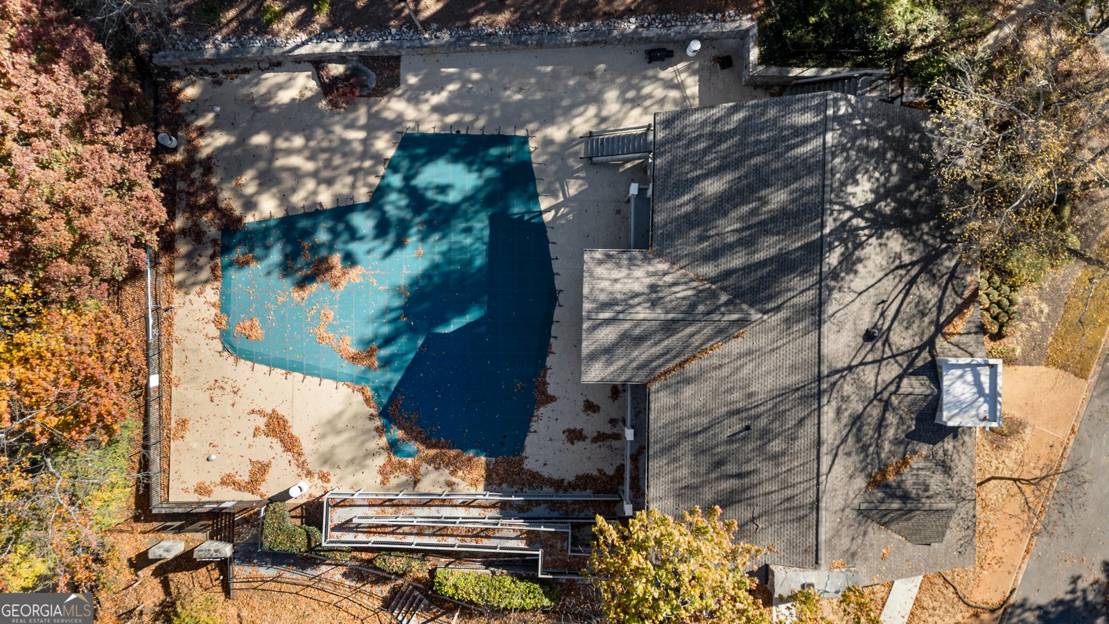 54 Basswood Circle Sandy Springs - 20