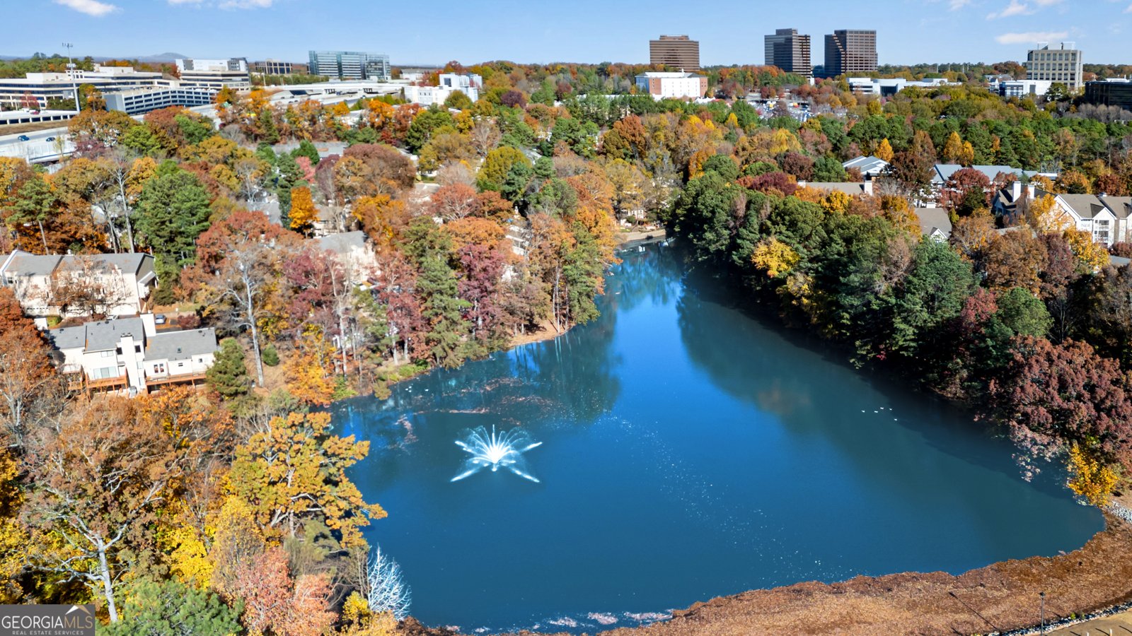 54 Basswood Circle Sandy Springs - 21