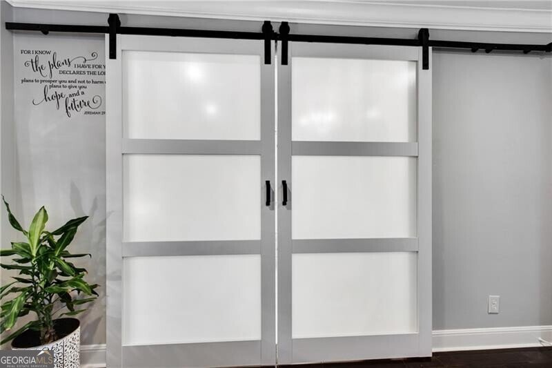 54 Basswood Circle Sandy Springs - 30