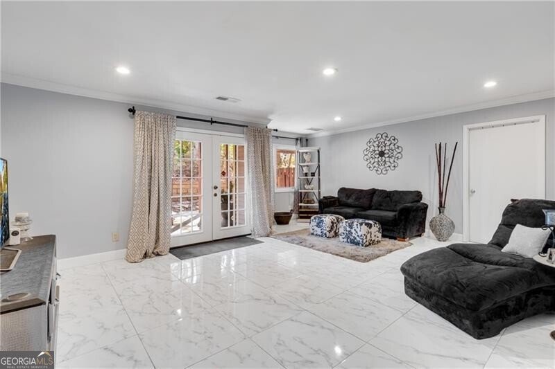 54 Basswood Circle Sandy Springs - 41