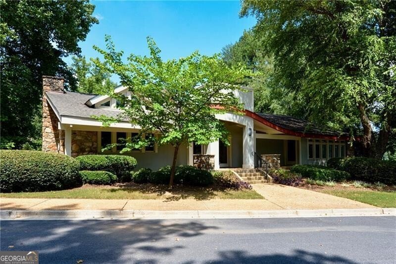 54 Basswood Circle Sandy Springs - 5