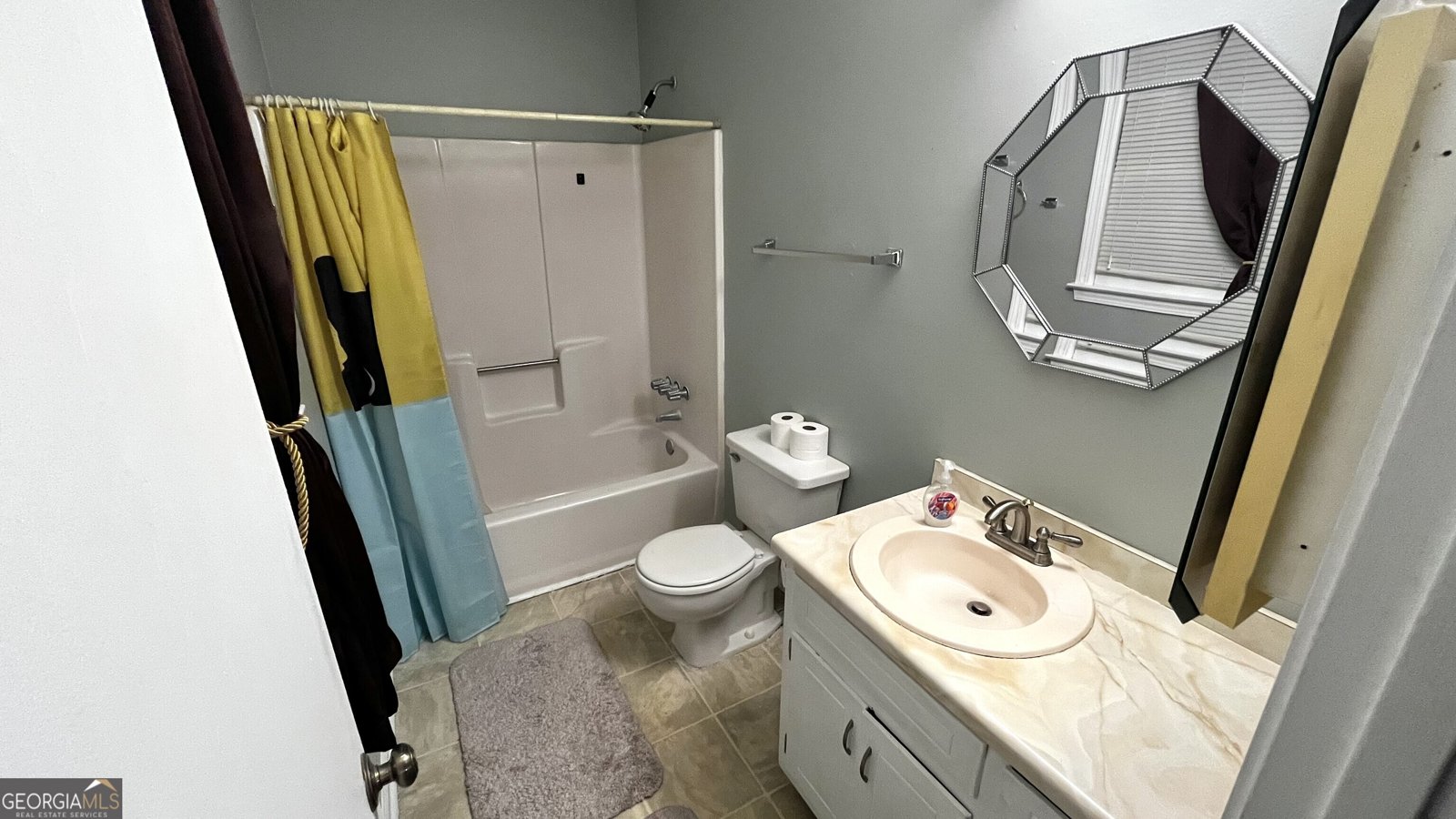 975 Ridgedale Drive Lawrenceville - 19