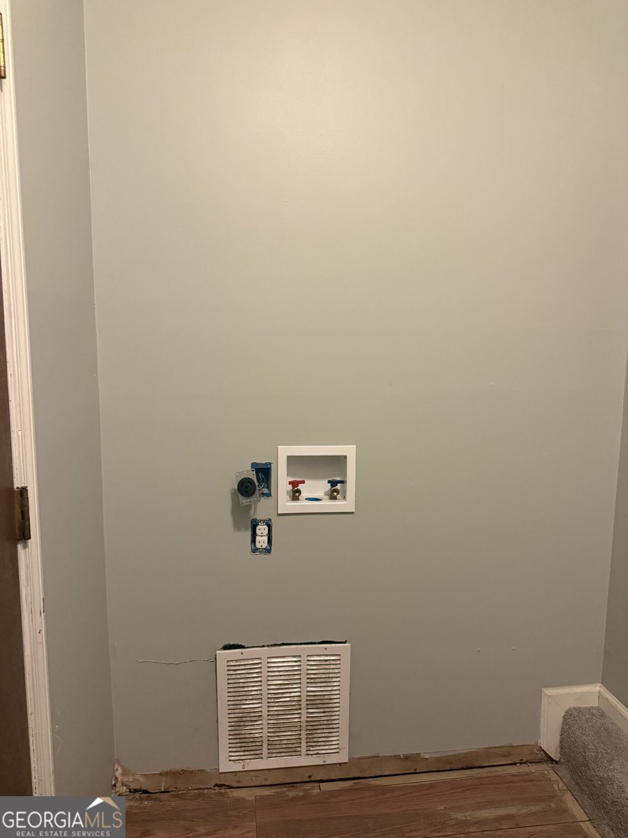 975 Ridgedale Drive Lawrenceville - 30