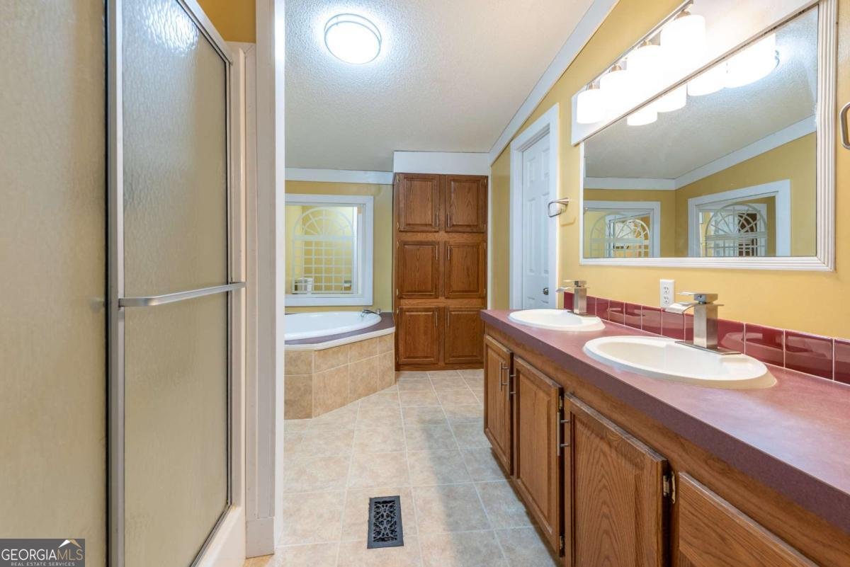 313 Hester Road Dahlonega - 1