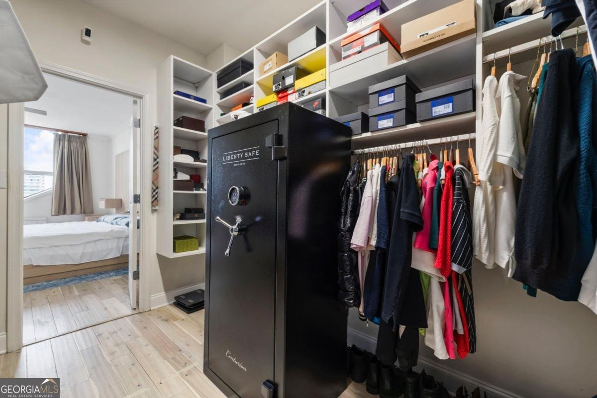 2479 Peachtree Road Atlanta - 23