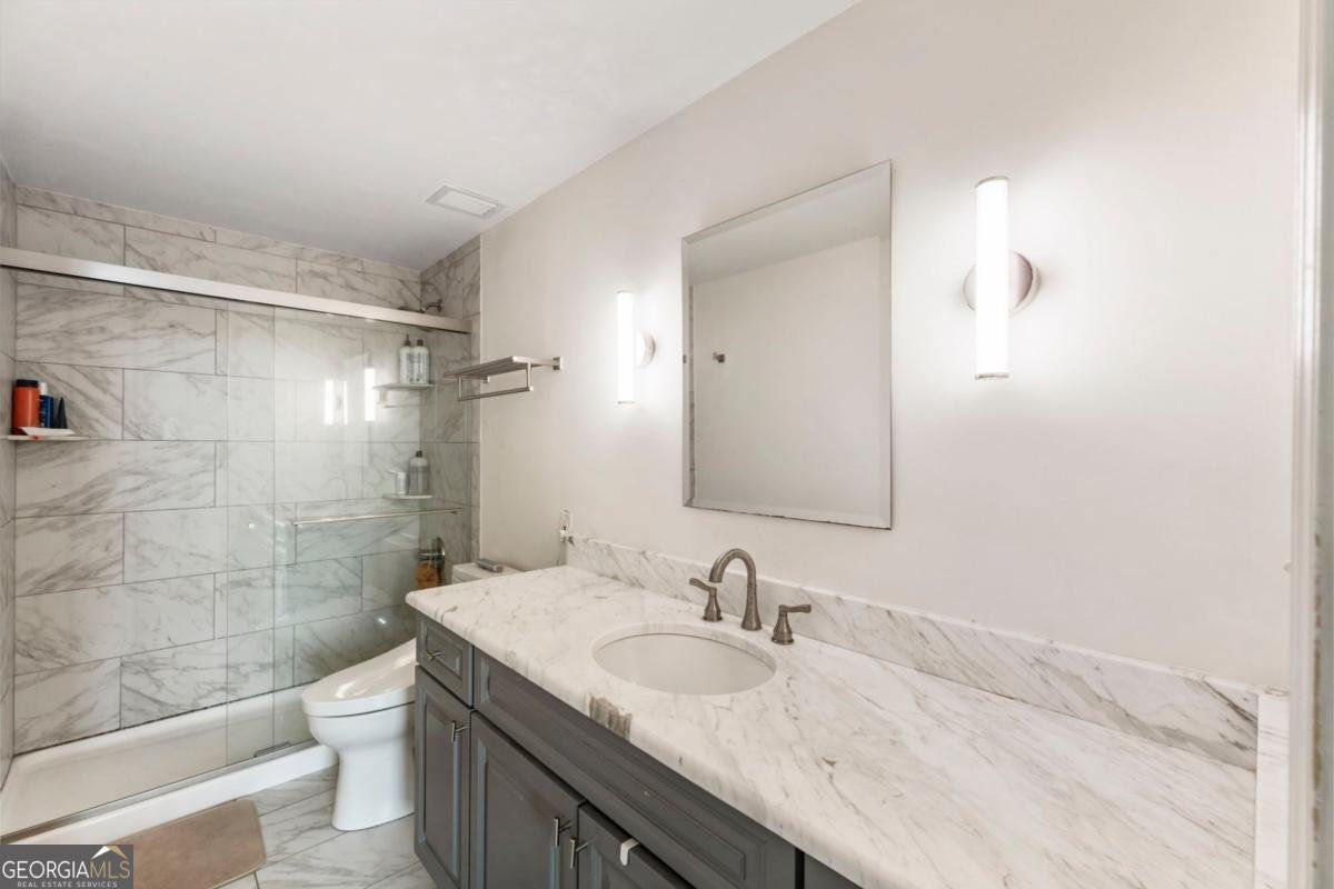 2479 Peachtree Road Atlanta - 25