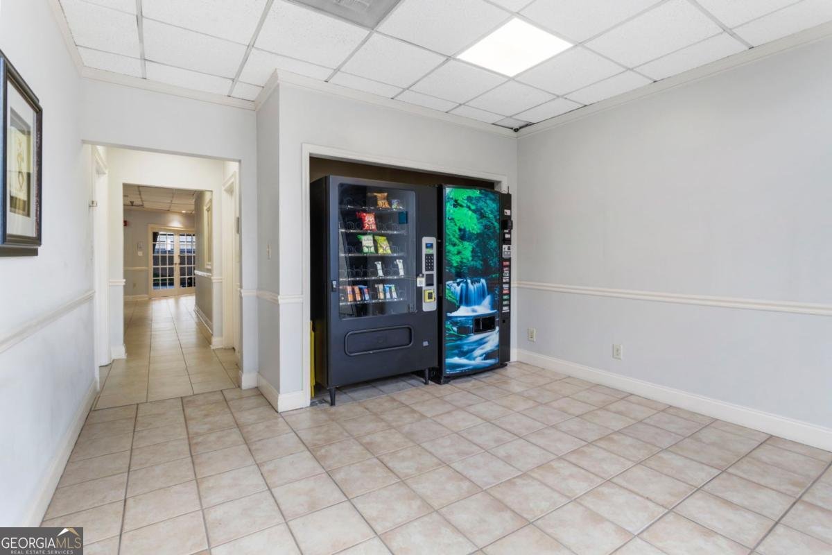 2479 Peachtree Road Atlanta - 38