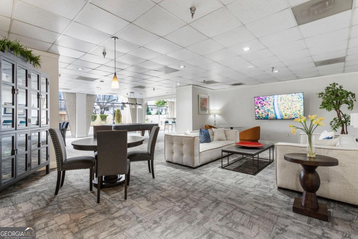 2479 Peachtree Road Atlanta - 48