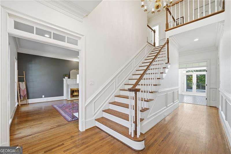 8520 Valemont Drive Sandy Springs - 12