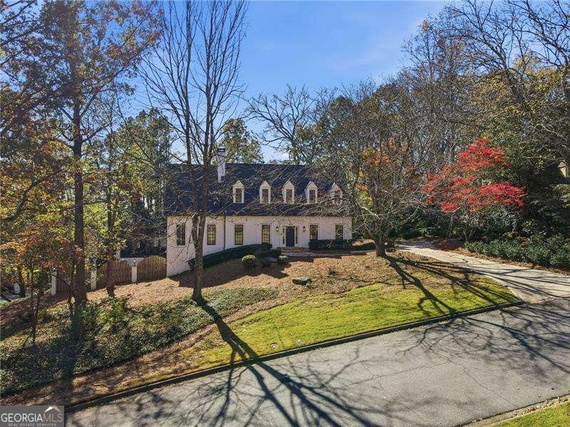 8520 Valemont Drive Sandy Springs - 2