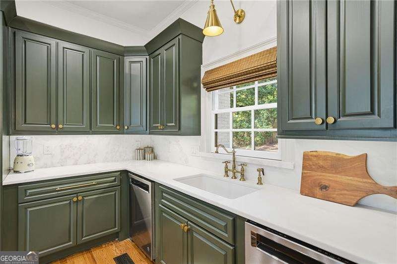 8520 Valemont Drive Sandy Springs - 23