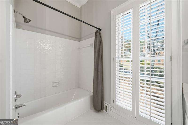 8520 Valemont Drive Sandy Springs - 36