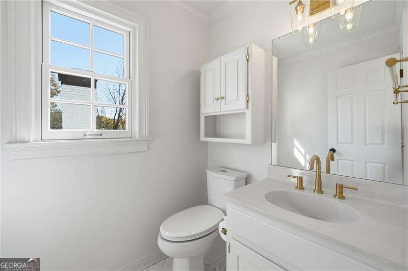 8520 Valemont Drive Sandy Springs - 44