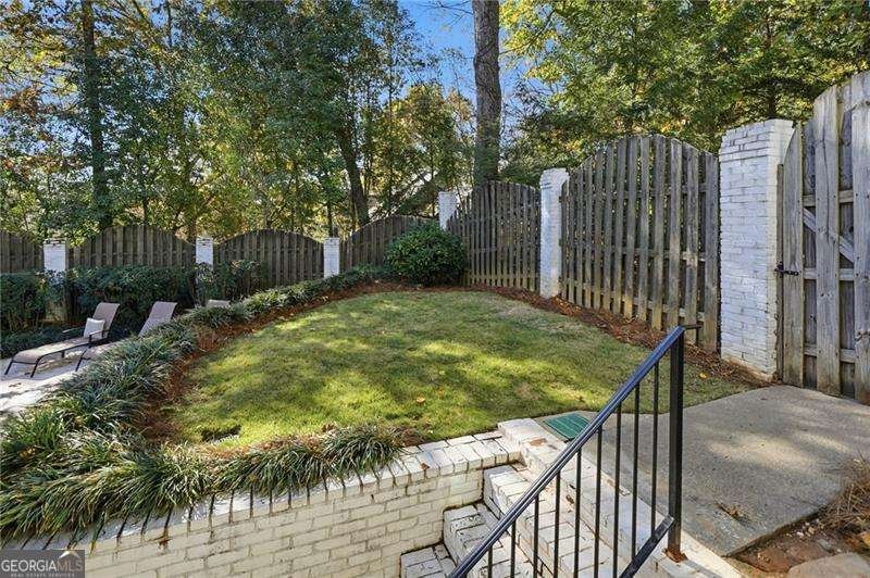 8520 Valemont Drive Sandy Springs - 62