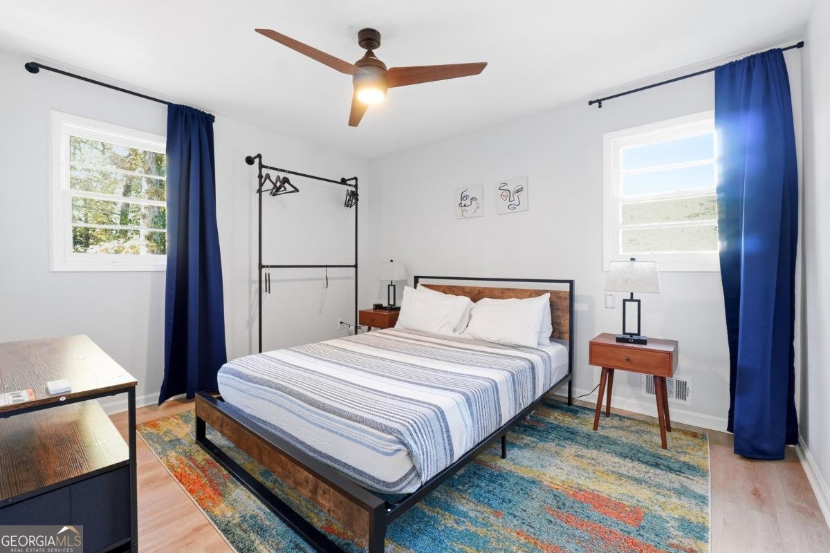 3833 BAKERS FERRY Road Atlanta - 19