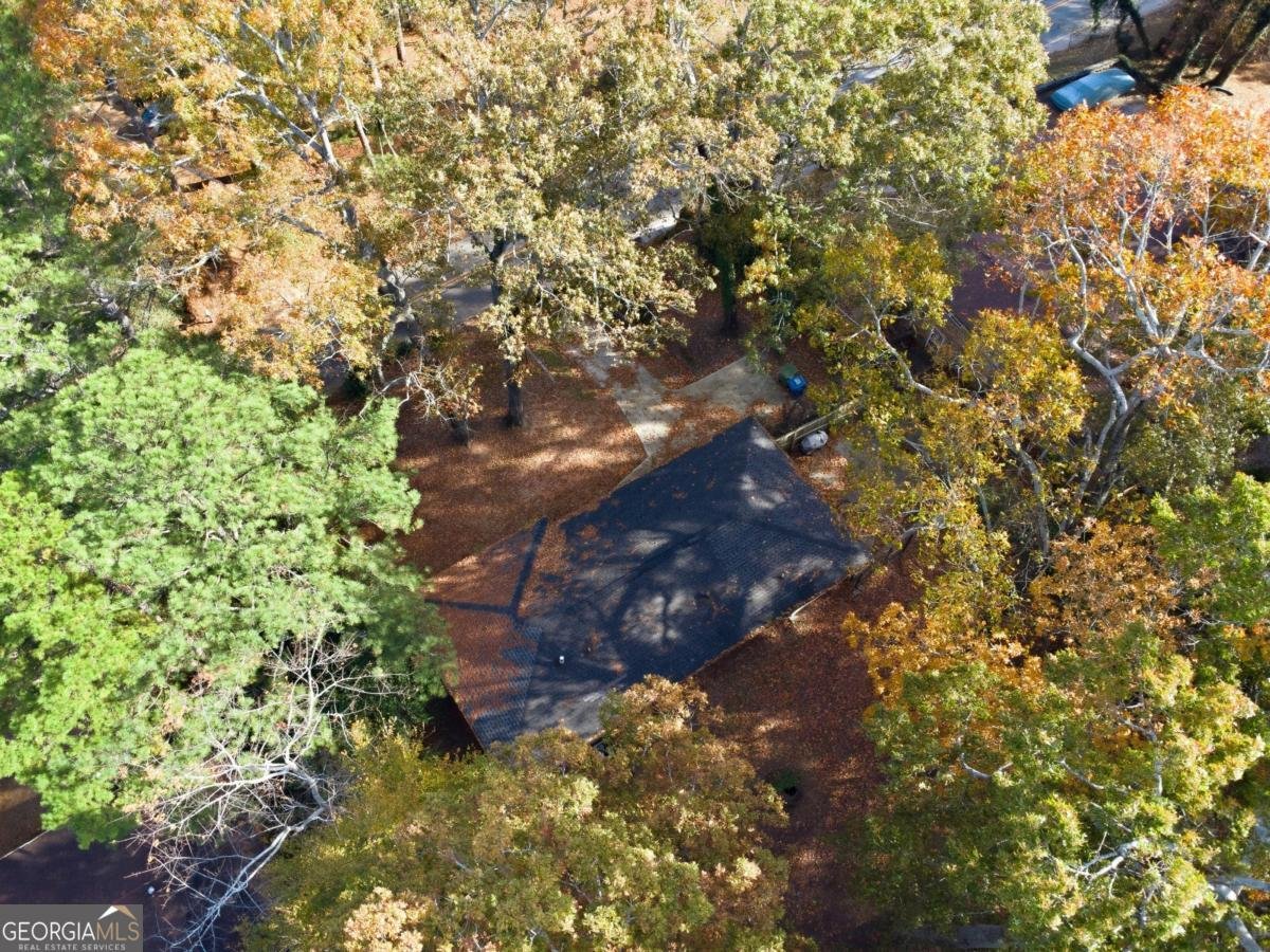 3833 BAKERS FERRY Road Atlanta - 27