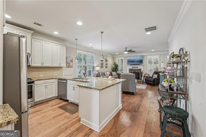 102 Woodsdale Drive Canton - 16