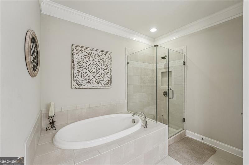 102 Woodsdale Drive Canton - 33