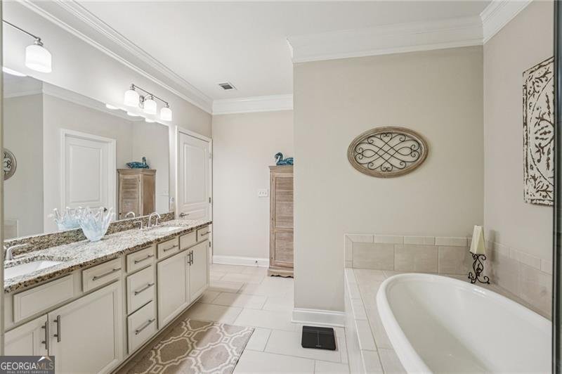 102 Woodsdale Drive Canton - 34