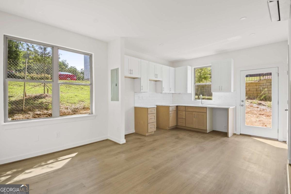 1070 Dill Avenue Atlanta - 7