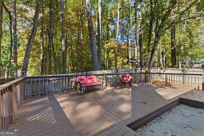 252 Springbrooke Trail Dallas - 25