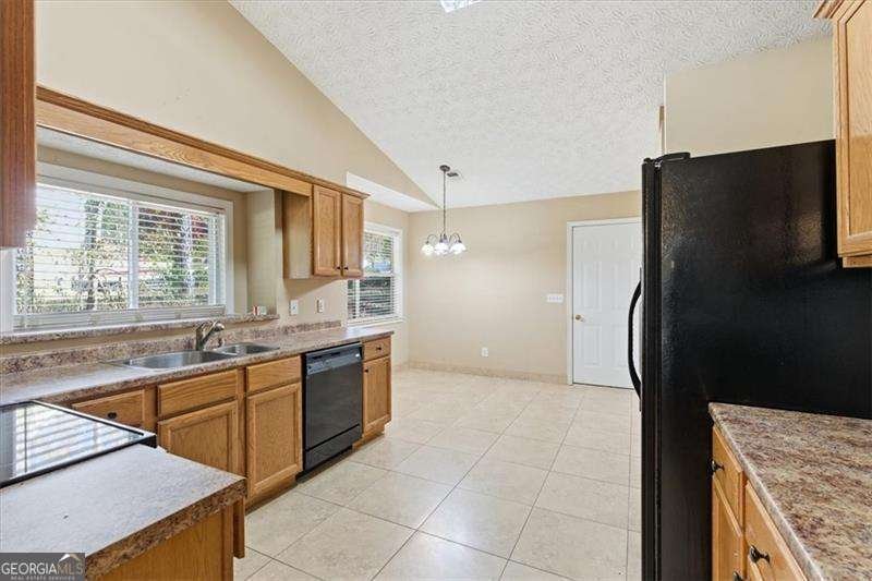 252 Springbrooke Trail Dallas - 3