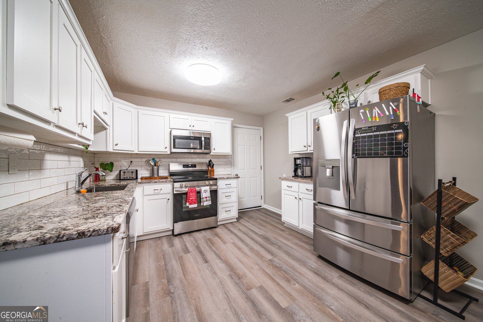 6040 Luna Drive Columbus - 7