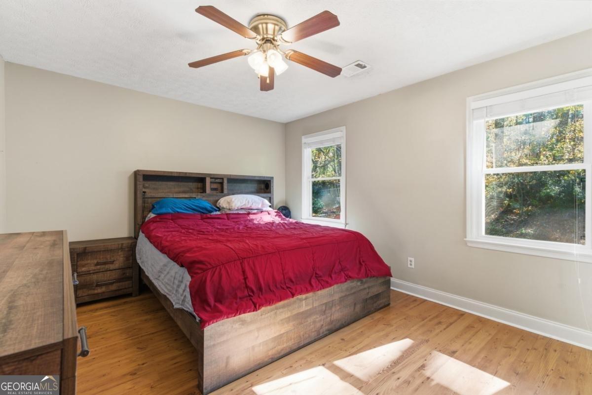 127 Springbrook Drive Auburn - 17