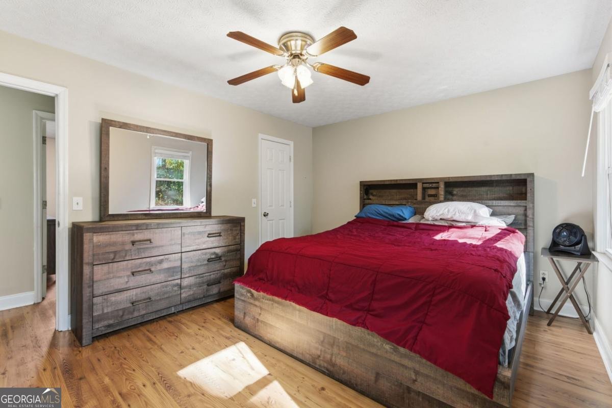 127 Springbrook Drive Auburn - 18