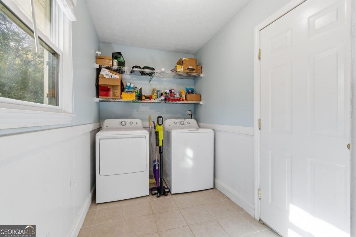 127 Springbrook Drive Auburn - 28