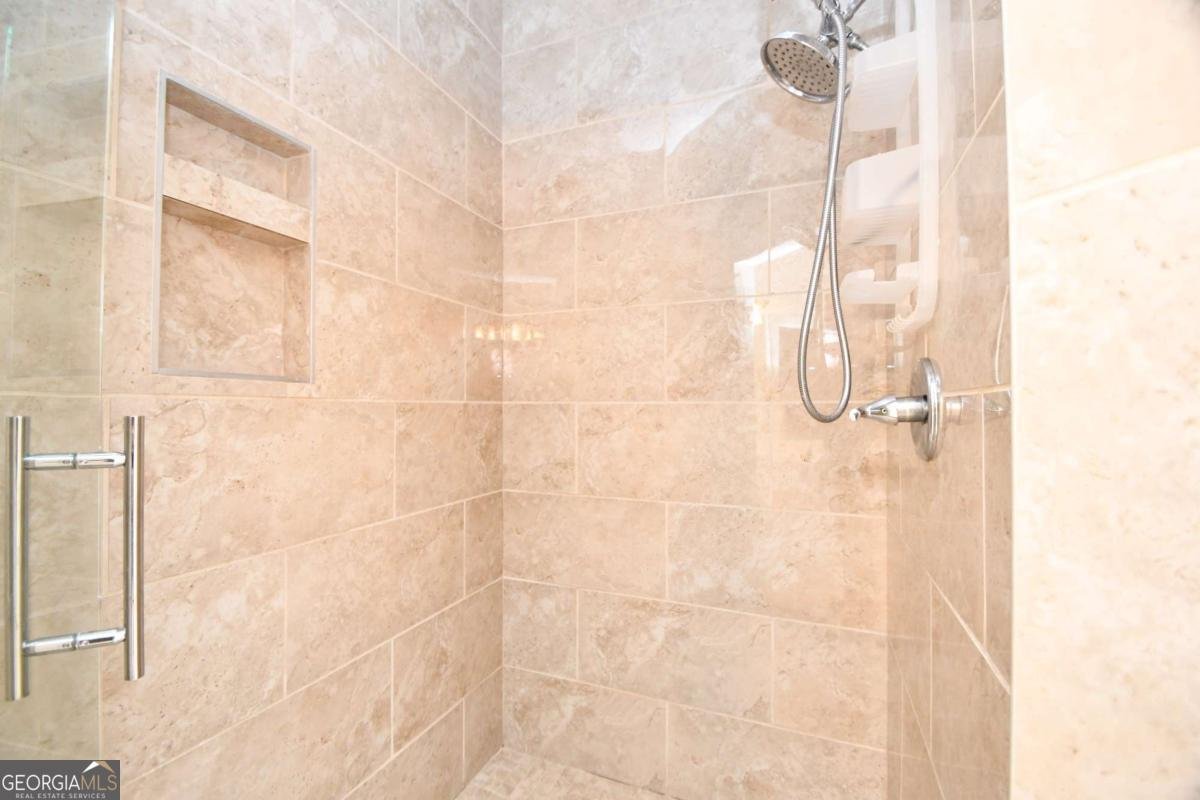 218 Thornhill Drive Athens - 1