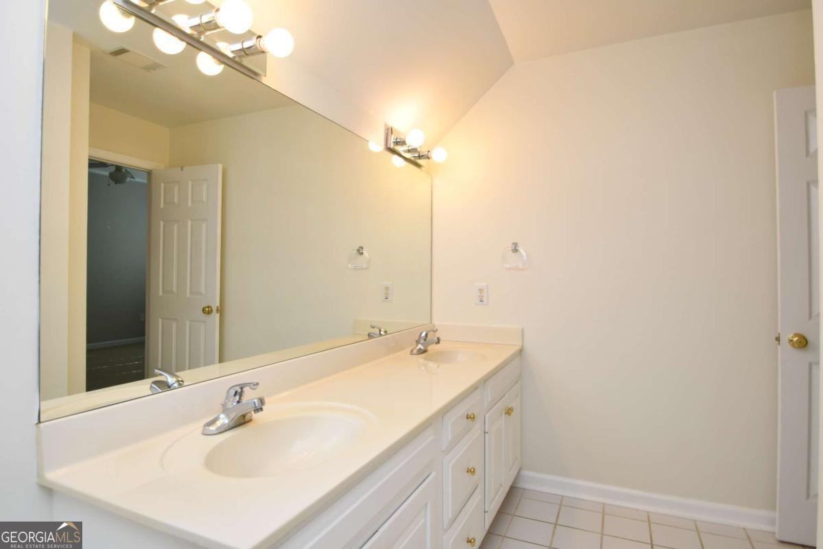 218 Thornhill Drive Athens - 9