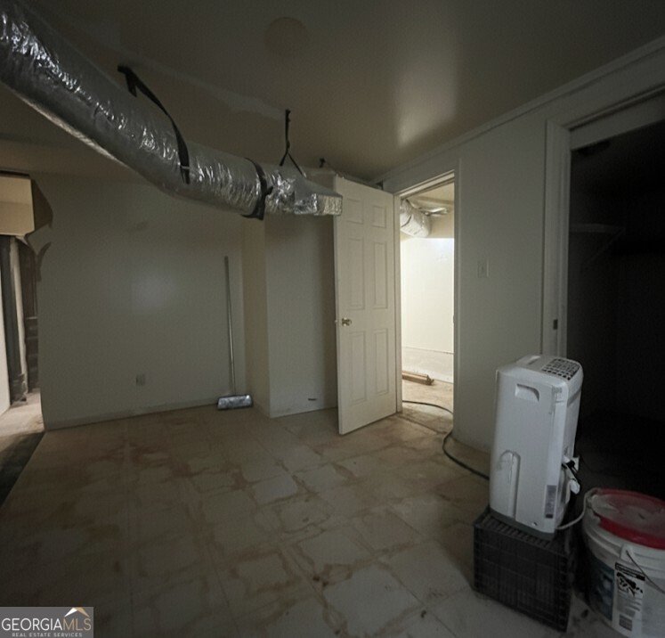 228 Napoleon Drive Atlanta - 19