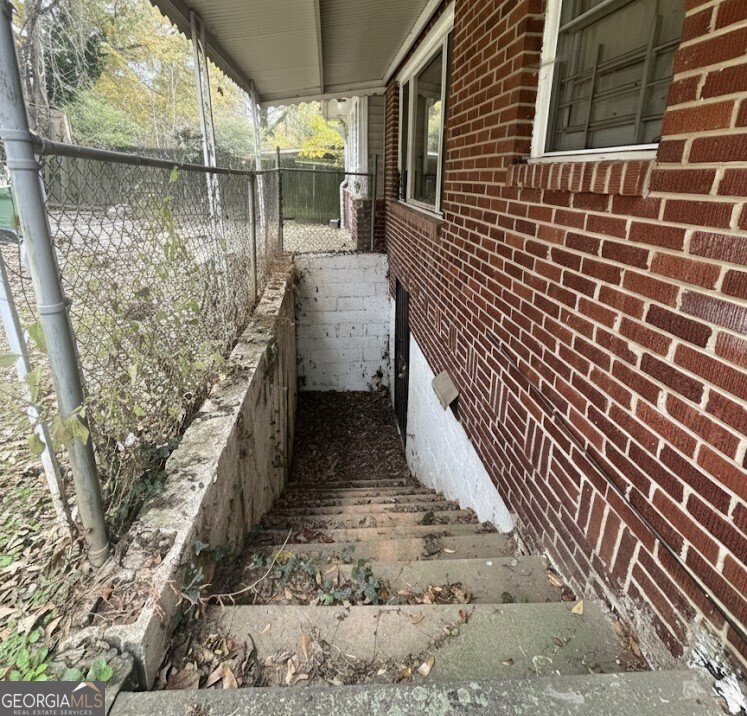 228 Napoleon Drive Atlanta - 24