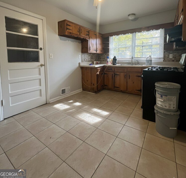 228 Napoleon Drive Atlanta - 7