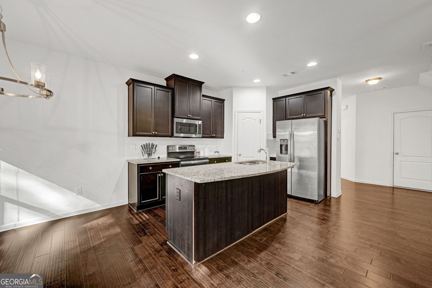 3920 Augustine Place Rex - 9