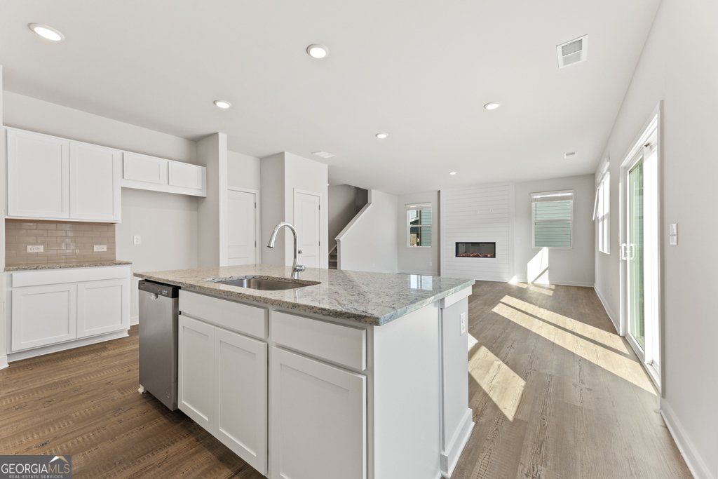 5424 Aurora Trail Flowery Branch - 15