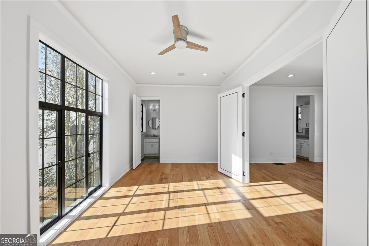 1385 Sylvan Circle Brookhaven - 16