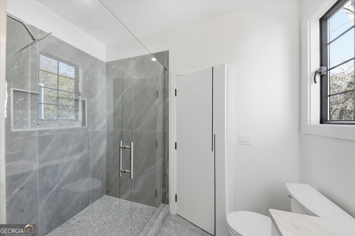 1385 Sylvan Circle Brookhaven - 26