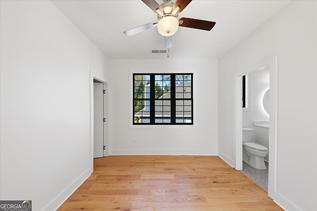 1385 Sylvan Circle Brookhaven - 27