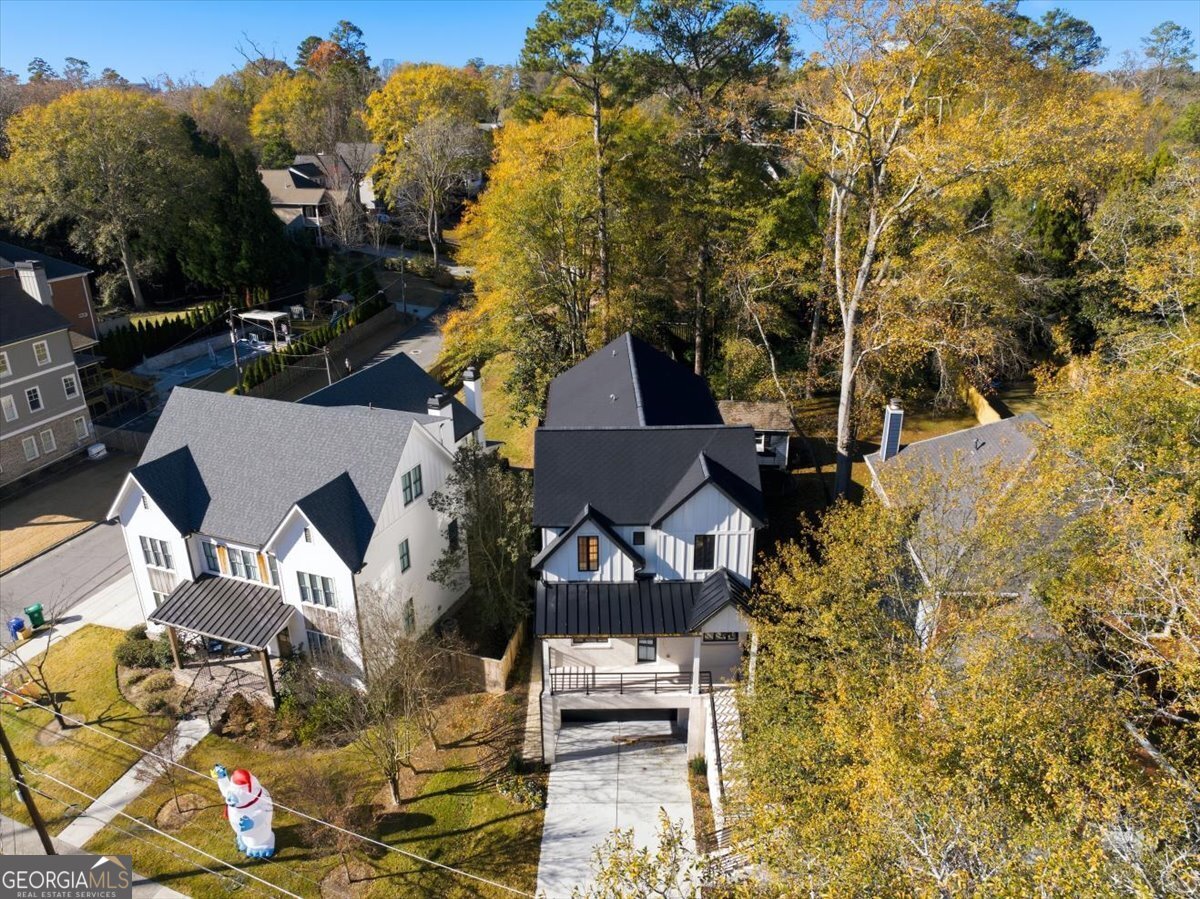 1385 Sylvan Circle Brookhaven - 35