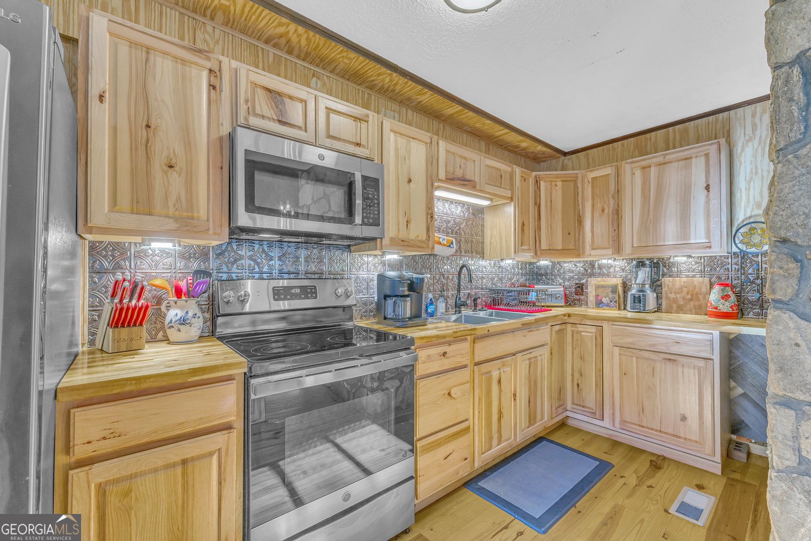 243 Ridge Road Helen - 23