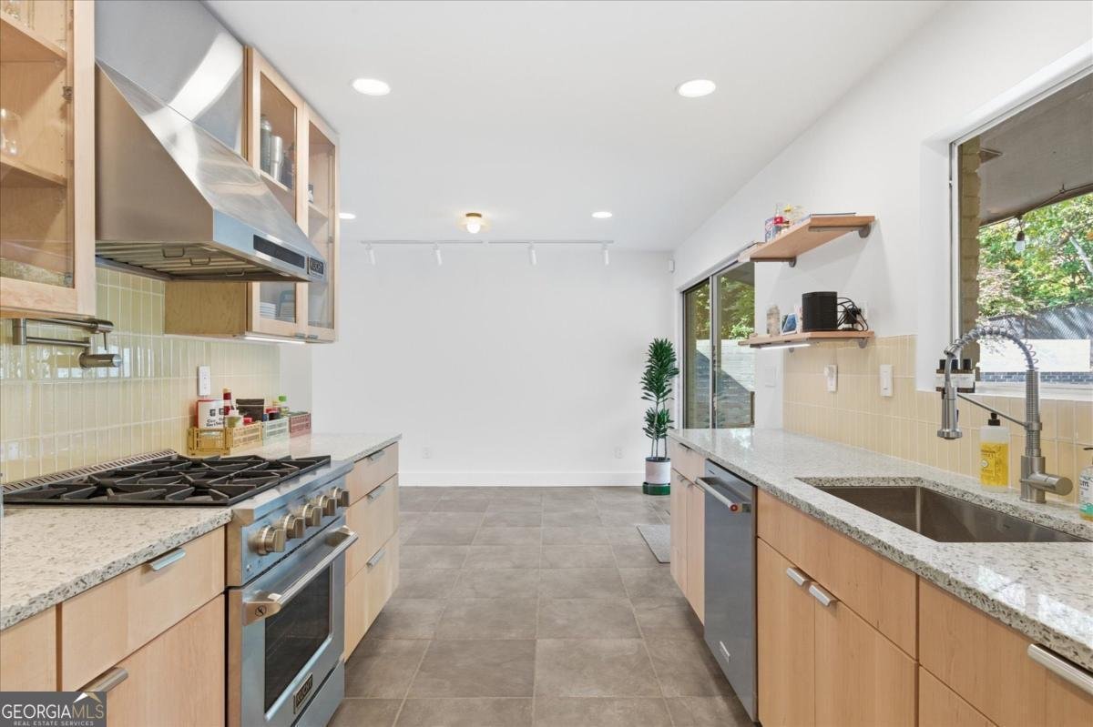 1470 Lavista Road Atlanta - 24