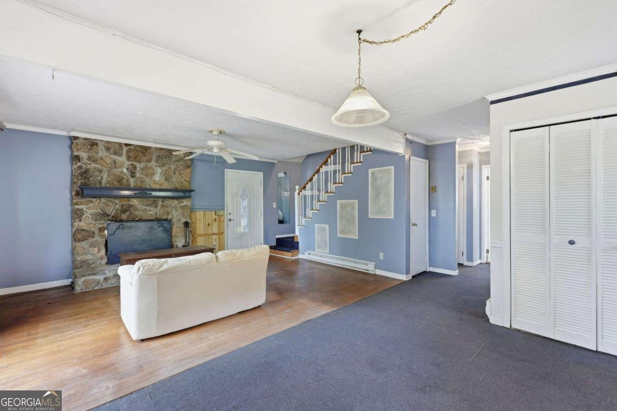 9060 Ruby Lane Gainesville - 9