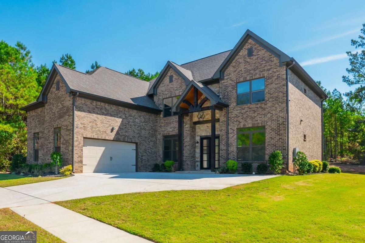 4158 Matisse Lane Fairburn - main photo