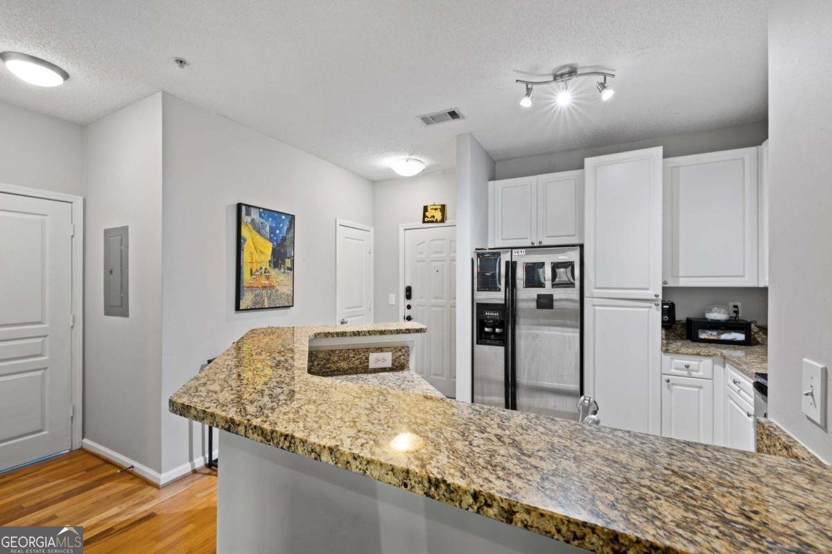 10 Perimeter Summit Boulevard Brookhaven - 11