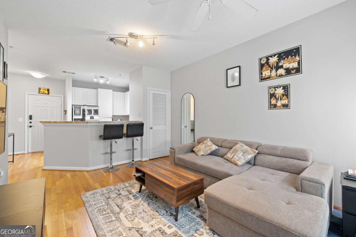 10 Perimeter Summit Boulevard Brookhaven - 14