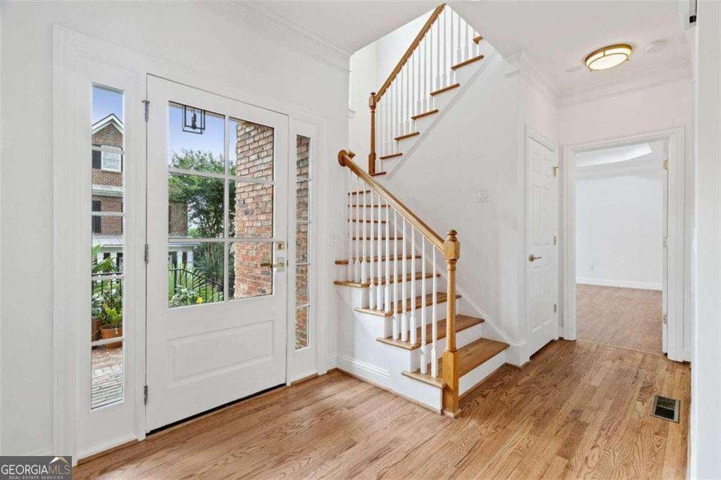 1711 Summit Glen Lane Atlanta - 2