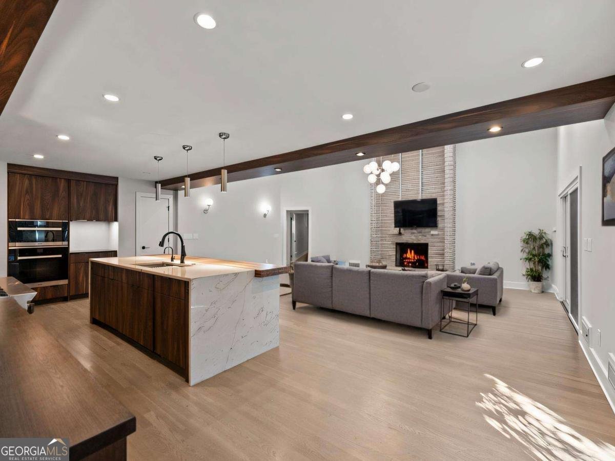 2153 Starfire Drive Atlanta - 3